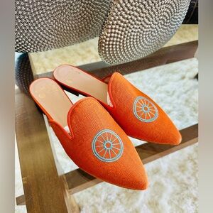 Carriage House Women's Pointed Toe Embroidered Flat Mules Orange Size 42 11